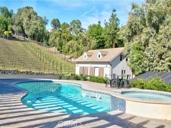 7151 Atheling, West Hills (los Angeles) CA 91307