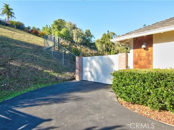 7151 Atheling, West Hills (los Angeles) CA 91307