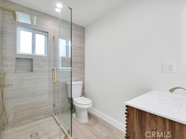 6156 Colbath, Los Angeles CA 91401