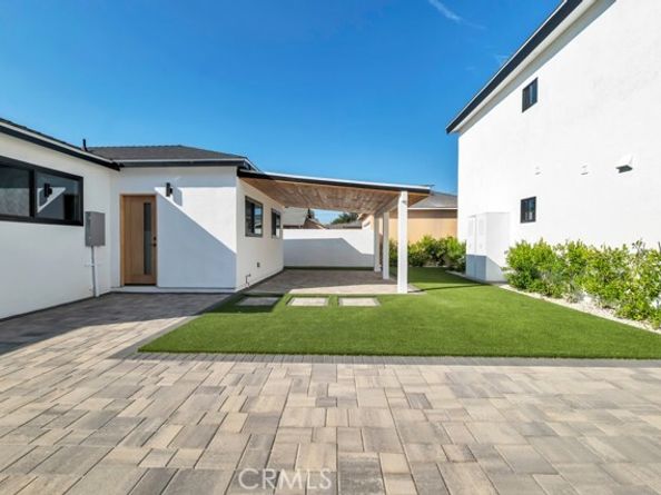 6156 Colbath, Los Angeles CA 91401