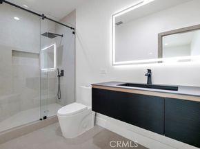 6156 Colbath, Los Angeles CA 91401