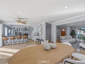 23010 Hartland, West Hills (los Angeles) CA 91307