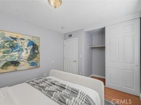 23010 Hartland, West Hills (los Angeles) CA 91307