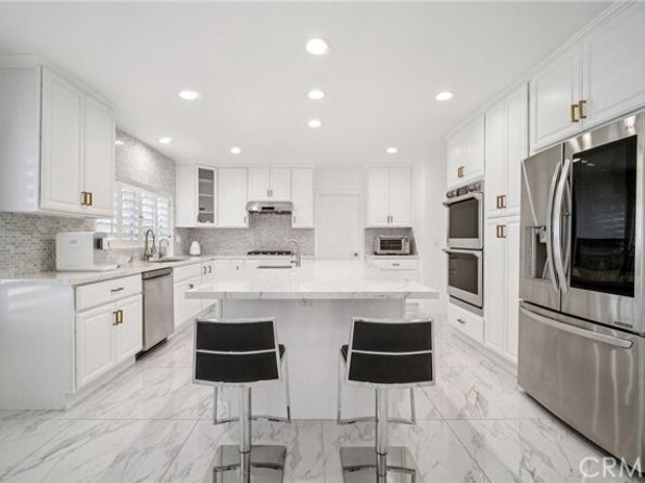 17158 Citronia Street, Northridge (los Angeles) CA 91325