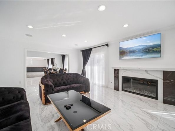 17158 Citronia Street, Northridge (los Angeles) CA 91325