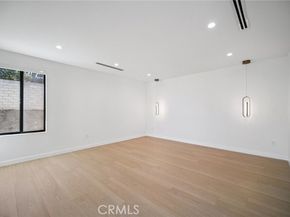 17158 Citronia Street, Northridge (los Angeles) CA 91325