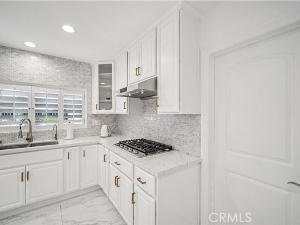 17158 Citronia Street, Northridge (los Angeles) CA 91325
