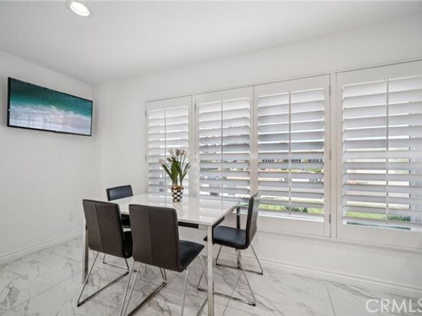 17158 Citronia Street, Northridge (los Angeles) CA 91325
