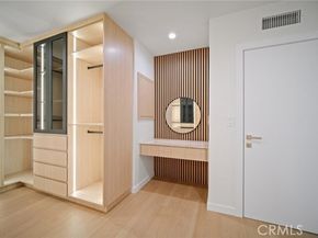 17158 Citronia Street, Northridge (los Angeles) CA 91325
