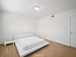 17158 Citronia Street, Northridge (los Angeles) CA 91325