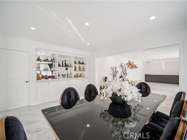17158 Citronia Street, Northridge (los Angeles) CA 91325