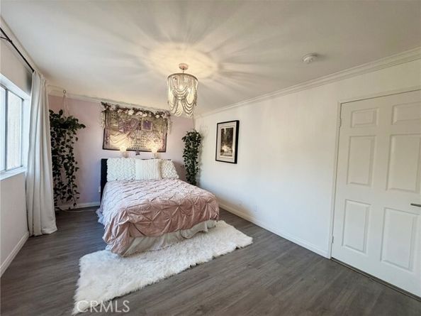 13801 Oxnard 206, Los Angeles CA 91401