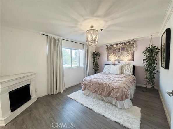 13801 Oxnard 206, Los Angeles CA 91401