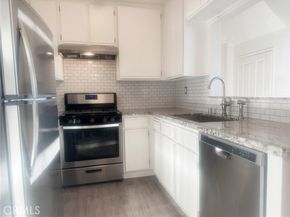 13801 Oxnard 206, Los Angeles CA 91401