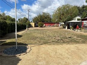 8502 Newcastle, Northridge (los Angeles) CA 91325