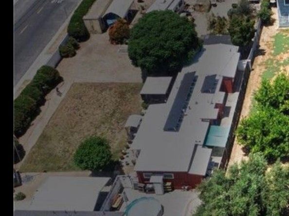 8502 Newcastle, Northridge (los Angeles) CA 91325