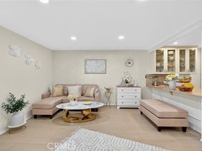 7924 Woodman Avenue 77, Panorama City (los Angeles) CA 91402