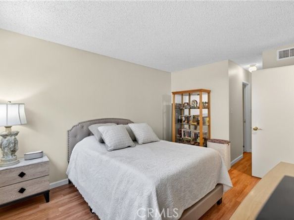 7924 Woodman Avenue 77, Panorama City (los Angeles) CA 91402