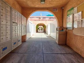 7924 Woodman Avenue 77, Panorama City (los Angeles) CA 91402