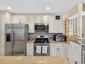 7924 Woodman Avenue 77, Panorama City (los Angeles) CA 91402