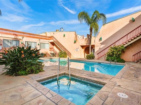 7924 Woodman Avenue 77, Panorama City (los Angeles) CA 91402