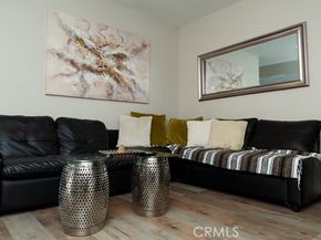 7736 Bellaire Avenue, North Hollywood (los Angeles) CA 91605