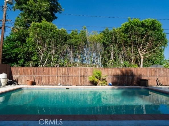 7736 Bellaire Avenue, North Hollywood (los Angeles) CA 91605