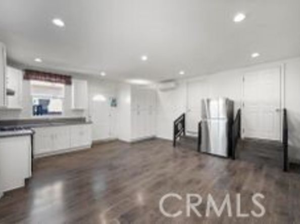 7736 Bellaire Avenue, North Hollywood (los Angeles) CA 91605