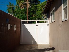 7736 Bellaire Avenue, North Hollywood (los Angeles) CA 91605