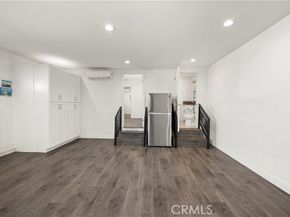 7736 Bellaire Avenue, North Hollywood (los Angeles) CA 91605