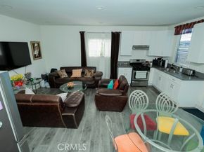 7736 Bellaire Avenue, North Hollywood (los Angeles) CA 91605