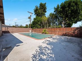 7736 Bellaire Avenue, North Hollywood (los Angeles) CA 91605