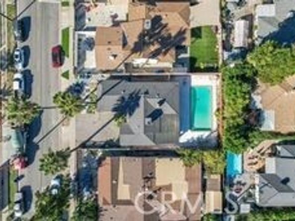 7736 Bellaire Avenue, North Hollywood (los Angeles) CA 91605