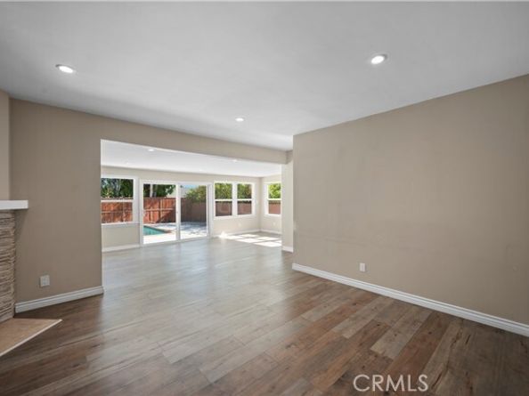 7736 Bellaire Avenue, North Hollywood (los Angeles) CA 91605