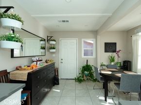 7736 Bellaire Avenue, North Hollywood (los Angeles) CA 91605