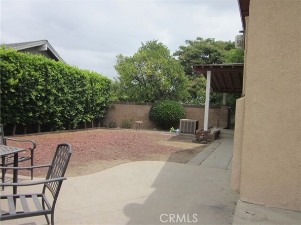 9931 Memory Park Avenue, San Fernando CA 91345