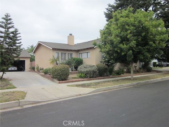 9931 Memory Park Avenue, San Fernando CA 91345