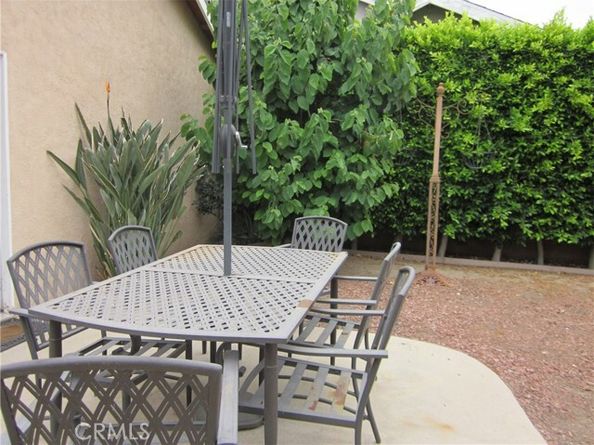 9931 Memory Park Avenue, San Fernando CA 91345