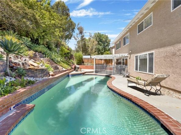 8373 Denise Lane, West Hills (los Angeles) CA 91304