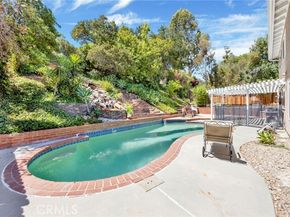 8373 Denise Lane, West Hills (los Angeles) CA 91304