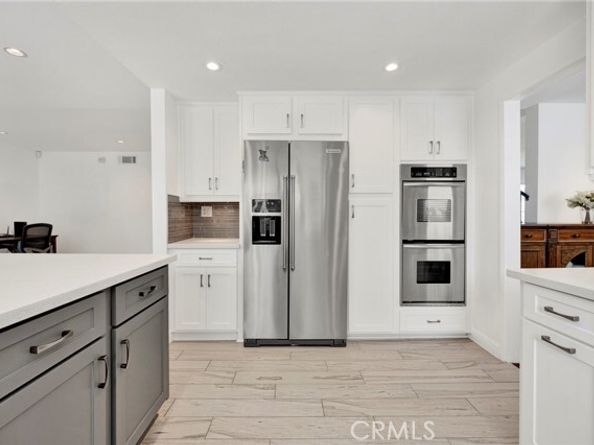 8373 Denise Lane, West Hills (los Angeles) CA 91304