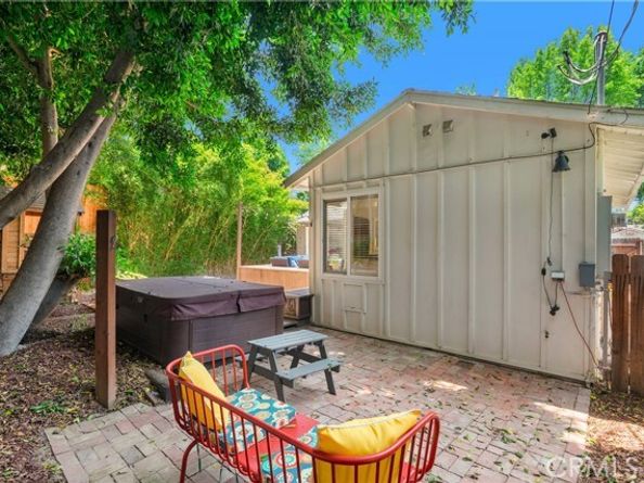 15017 Archwood Street, Van Nuys (los Angeles) CA 91405