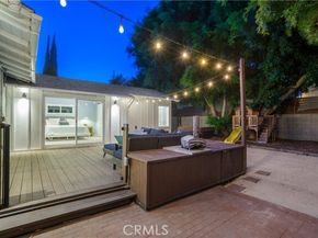 15017 Archwood Street, Van Nuys (los Angeles) CA 91405