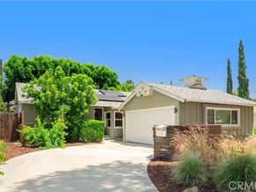 15017 Archwood Street, Van Nuys (los Angeles) CA 91405