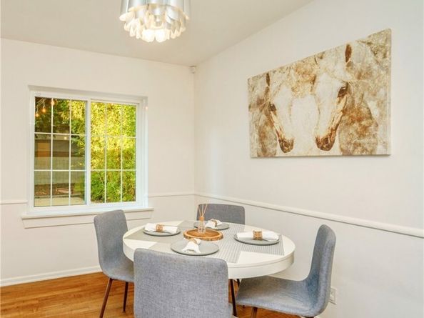 15017 Archwood Street, Van Nuys (los Angeles) CA 91405