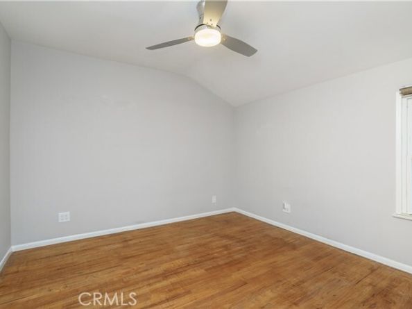 15017 Archwood Street, Van Nuys (los Angeles) CA 91405