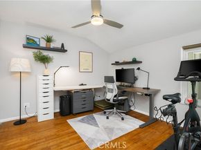 15017 Archwood Street, Van Nuys (los Angeles) CA 91405