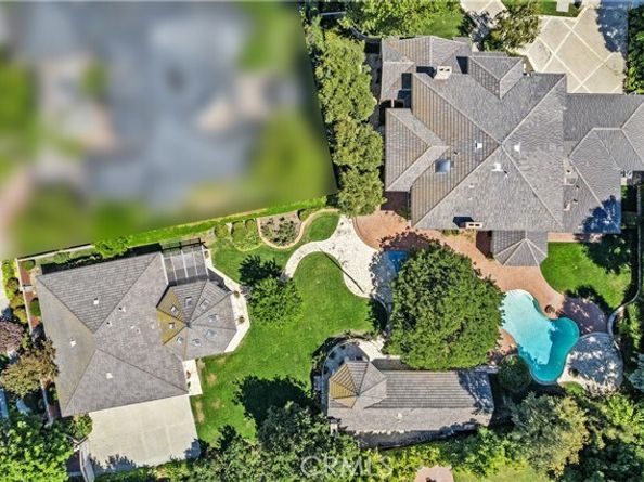 4751 Westchester Drive, Woodland Hills (los Angeles) CA 91364