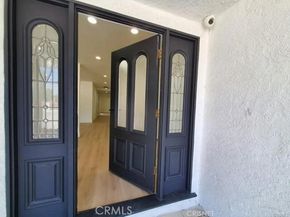 18134 Chase Street, Northridge (los Angeles) CA 91325