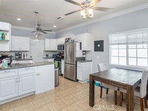 14835 Kittridge Street, Van Nuys (los Angeles) CA 91405